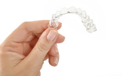 透明なマウスピース